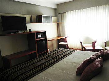 Hotel Quorum Golf, Tenis & Spa Кордова Экстерьер фото