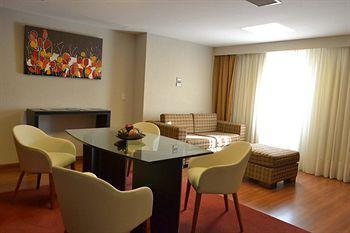 Hotel Quorum Golf, Tenis & Spa Кордова Экстерьер фото